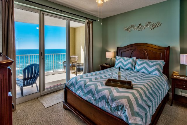 2 Condominium vacation rental located in Panama City Beach 1