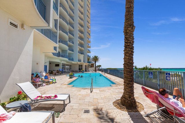 1 Condominium vacation rental located in Panama City Beach 1