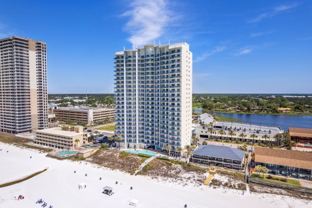 1 Condominium vacation rental located in Panama City Beach 1