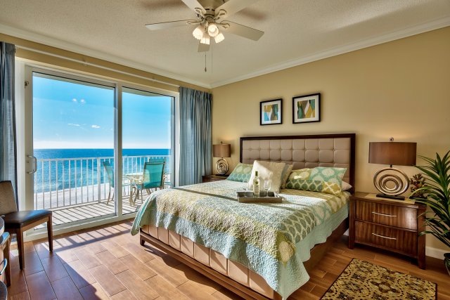 4 Condominium vacation rental located in Panama City Beach 1