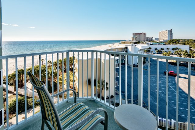 4 Condominium vacation rental located in Panama City Beach 1