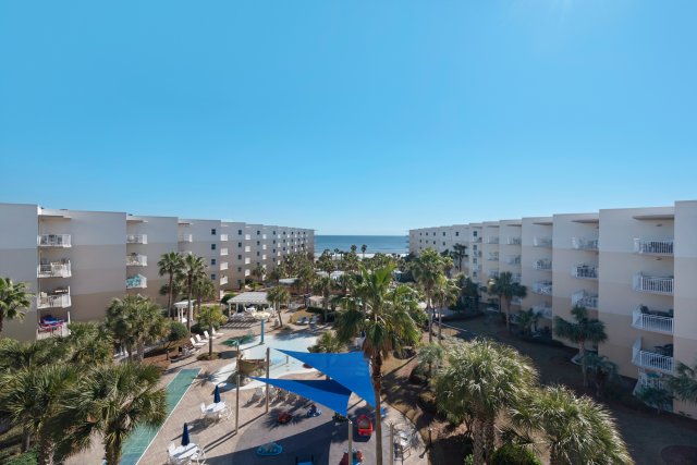 2 Condominium vacation rental located in Okaloosa Island 1