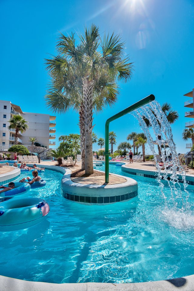 2 Condominium vacation rental located in Okaloosa Island 1