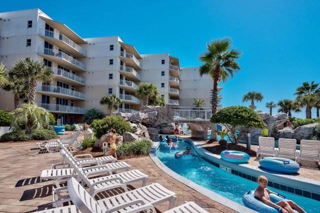 2 Condominium vacation rental located in Okaloosa Island 1