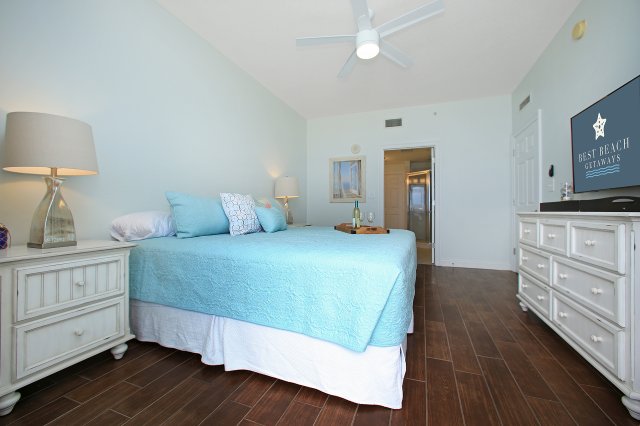 1 Condominium vacation rental located in Panama City Beach 1