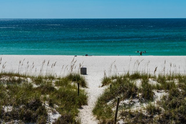 1 Condominium vacation rental located in Panama City Beach 1