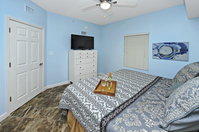 1 Condominium vacation rental located in Panama City Beach 1