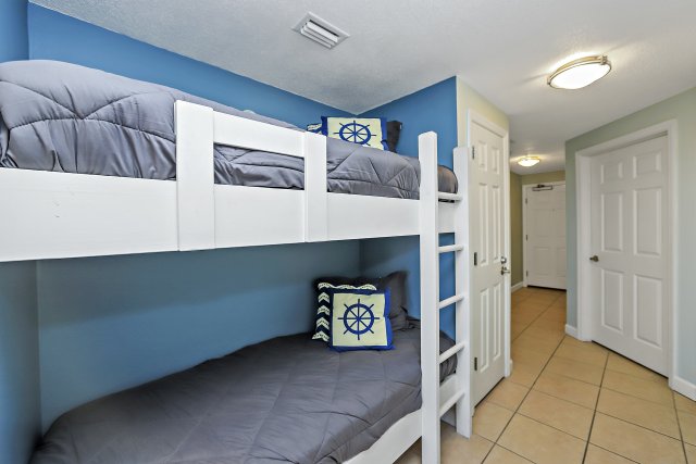 1 Condominium vacation rental located in Panama City Beach 1