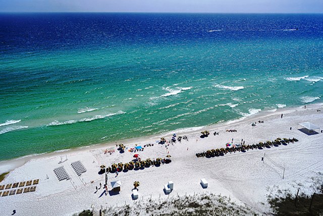 2 Condominium vacation rental located in Panama City Beach 1