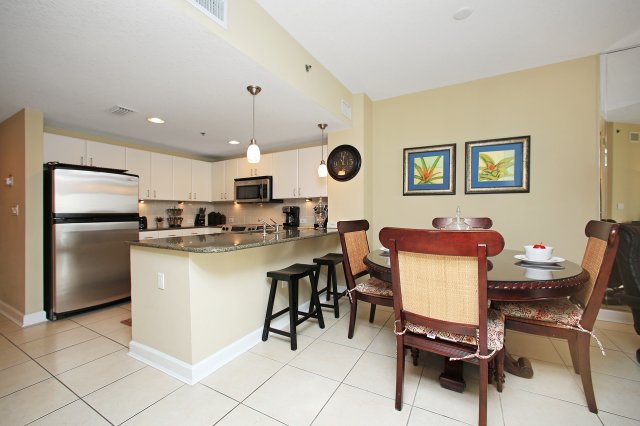 2 Condominium vacation rental located in Panama City Beach 1