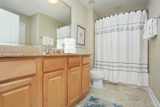 3 Condominium vacation rental located in Panama City Beach 1