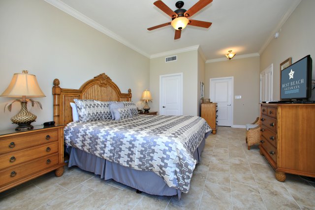 3 Condominium vacation rental located in Panama City Beach 1