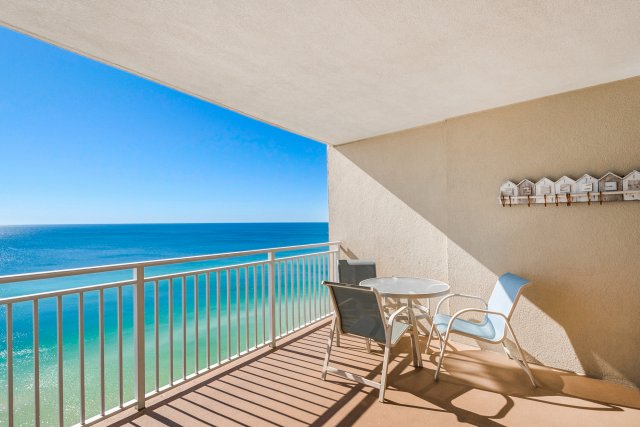 2 Condominium vacation rental located in Panama City Beach 1