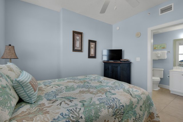 3 Condominium vacation rental located in Panama City Beach 1