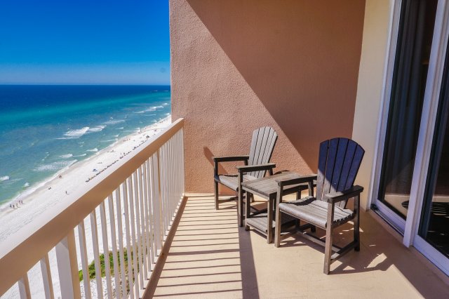 2 Condominium vacation rental located in Panama City Beach 1