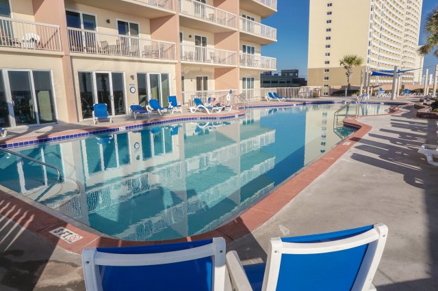 2 Condominium vacation rental located in Panama City Beach 1