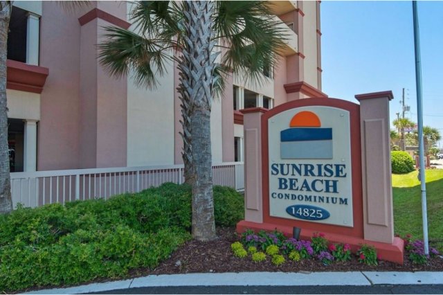 3 Condominium vacation rental located in Panama City Beach 1