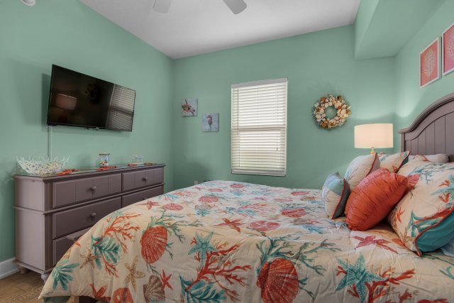 3 Condominium vacation rental located in Panama City Beach 1