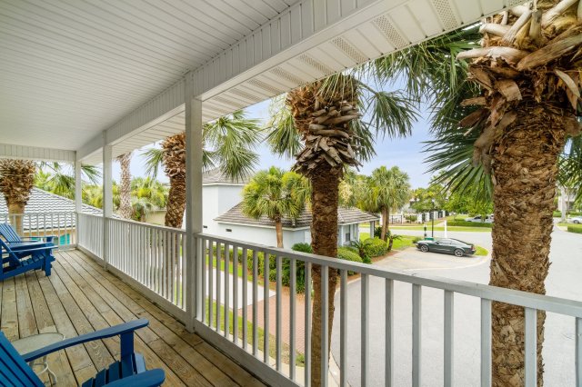 5 House vacation rental located in Destin 1