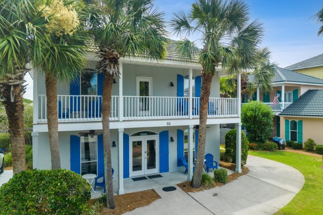 5 House vacation rental located in Destin 1