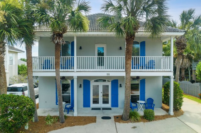 5 House vacation rental located in Destin 1