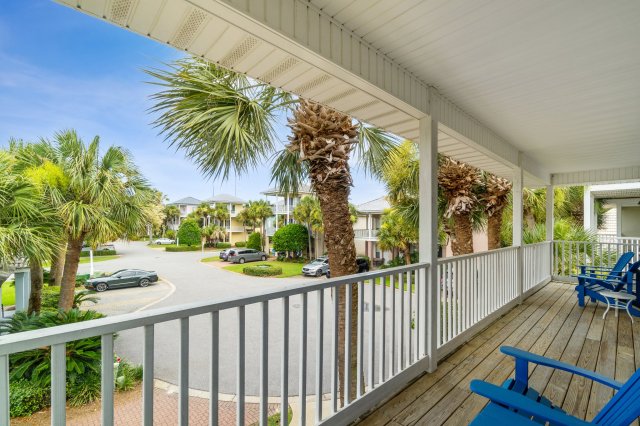 5 House vacation rental located in Destin 1