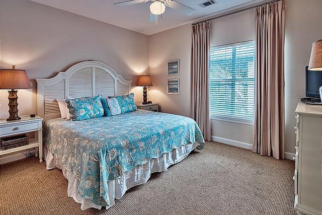 4 Villa vacation rental located in Destin 1