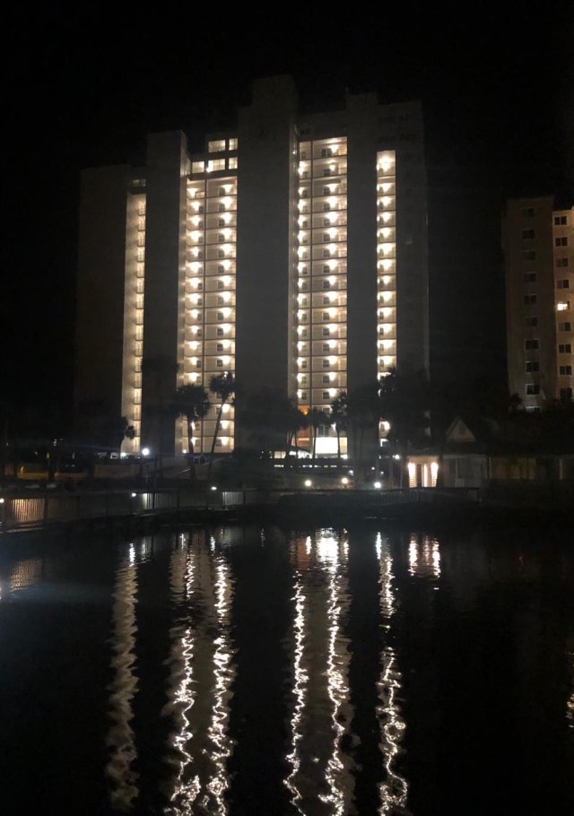 2 Condominium vacation rental located in Destin 1