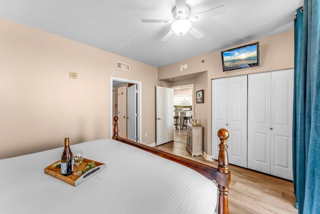 3 Condominium vacation rental located in Panama City Beach 1