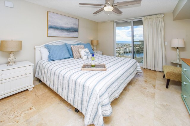 3 Condominium vacation rental located in Destin 1