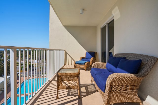 2 Condominium vacation rental located in Destin 1