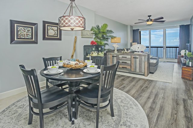 3 Condominium vacation rental located in Panama City Beach 1