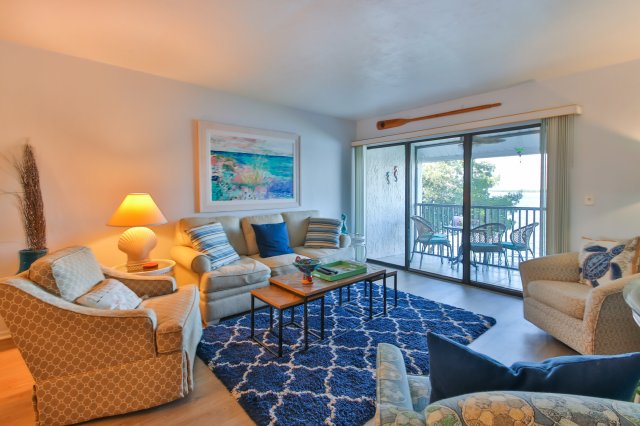 2 Condominium vacation rental located in Anna Maria Island 1