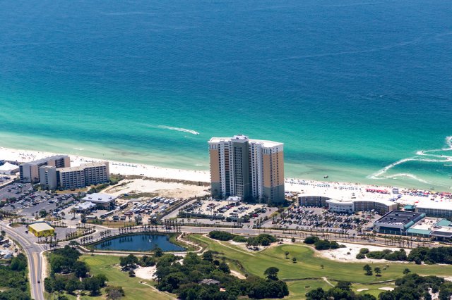 2 Condominium vacation rental located in Panama City Beach 1