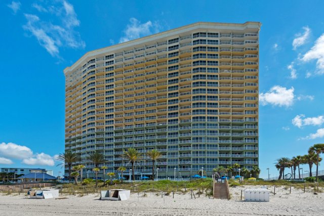 2 Condominium vacation rental located in Panama City Beach 1