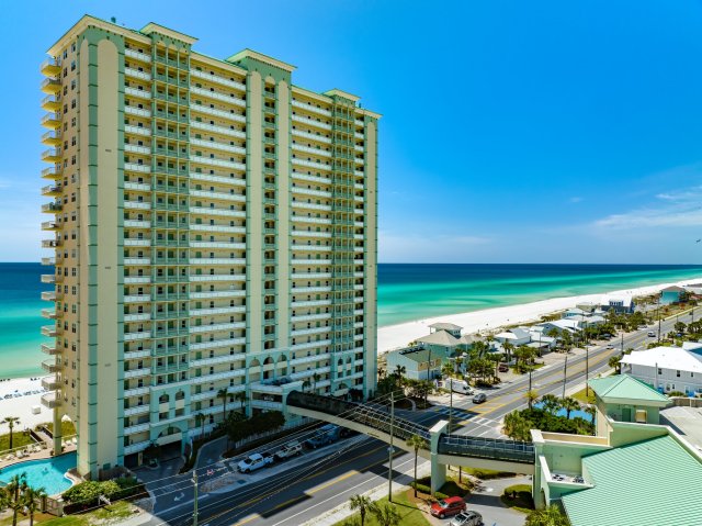 3 Condominium vacation rental located in Panama City Beach 1