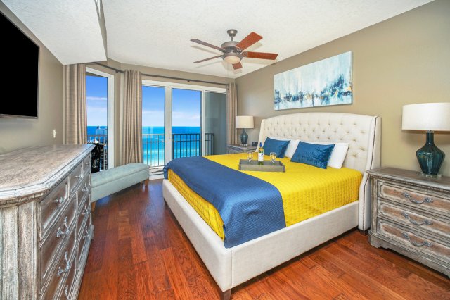 3 Condominium vacation rental located in Destin 1