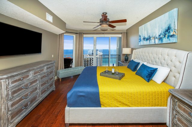 3 Condominium vacation rental located in Destin 1