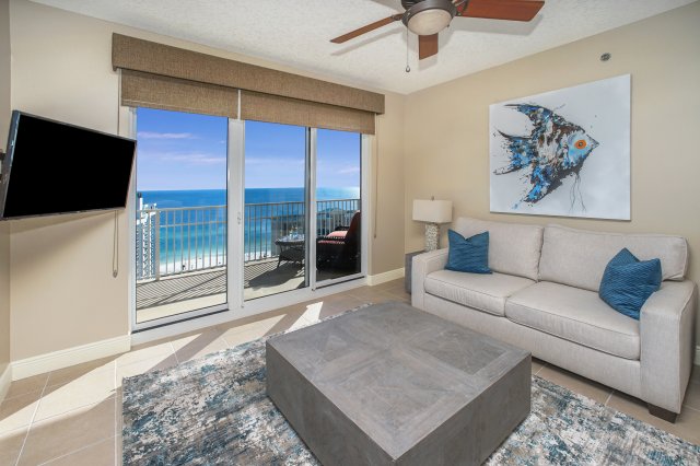 3 Condominium vacation rental located in Destin 1