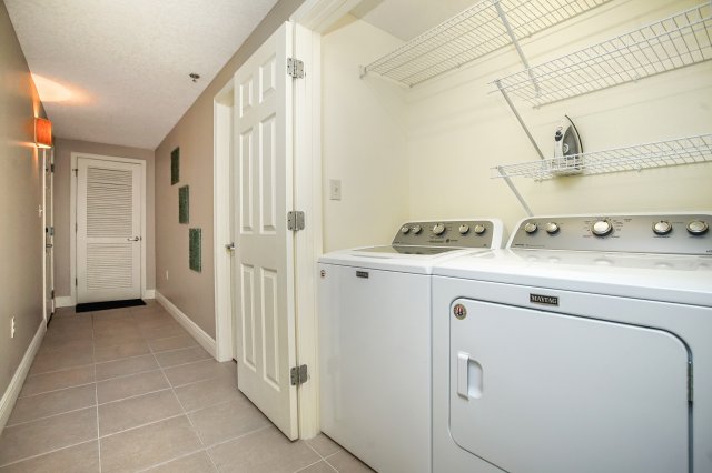 3 Condominium vacation rental located in Destin 1