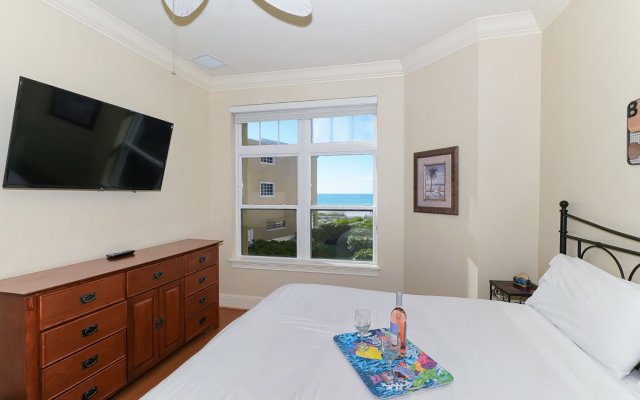 2 Condominium vacation rental located in Anna Maria Island 1