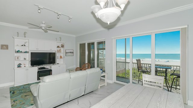 3 Condominium vacation rental located in Anna Maria Island 1