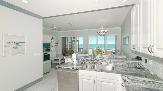 3 Condominium vacation rental located in Anna Maria Island 1