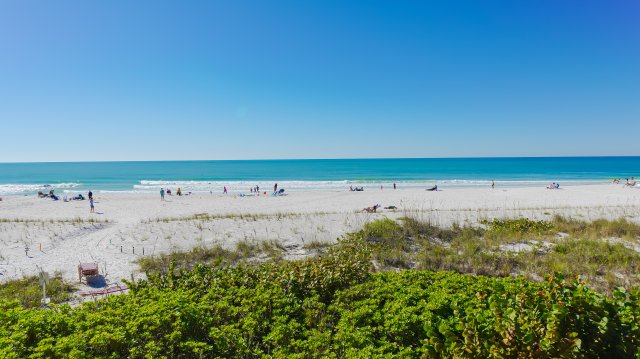 3 Condominium vacation rental located in Anna Maria Island 1