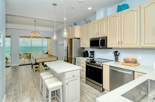 3 Condominium vacation rental located in Anna Maria Island 1