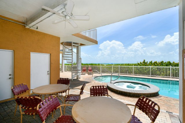 3 Condominium vacation rental located in Anna Maria Island 1