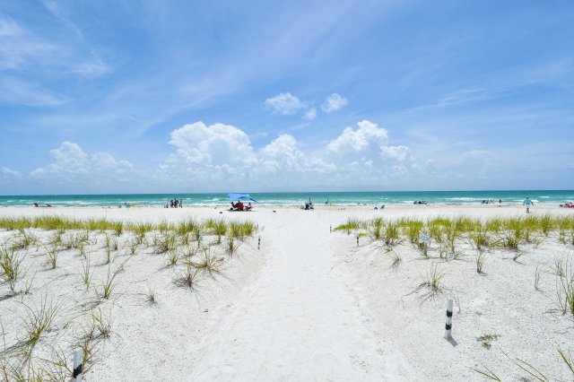 3 Condominium vacation rental located in Anna Maria Island 1