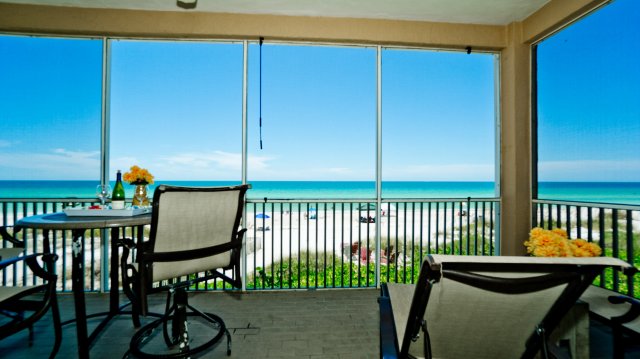 3 Condominium vacation rental located in Anna Maria Island 1