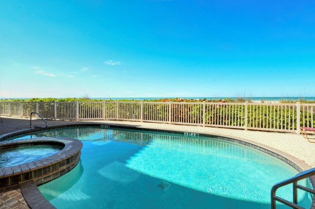 3 Condominium vacation rental located in Anna Maria Island 1