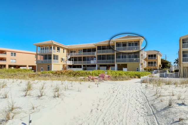 3 Condominium vacation rental located in Anna Maria Island 1